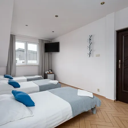 Guest house Sleeply Zlotniki *